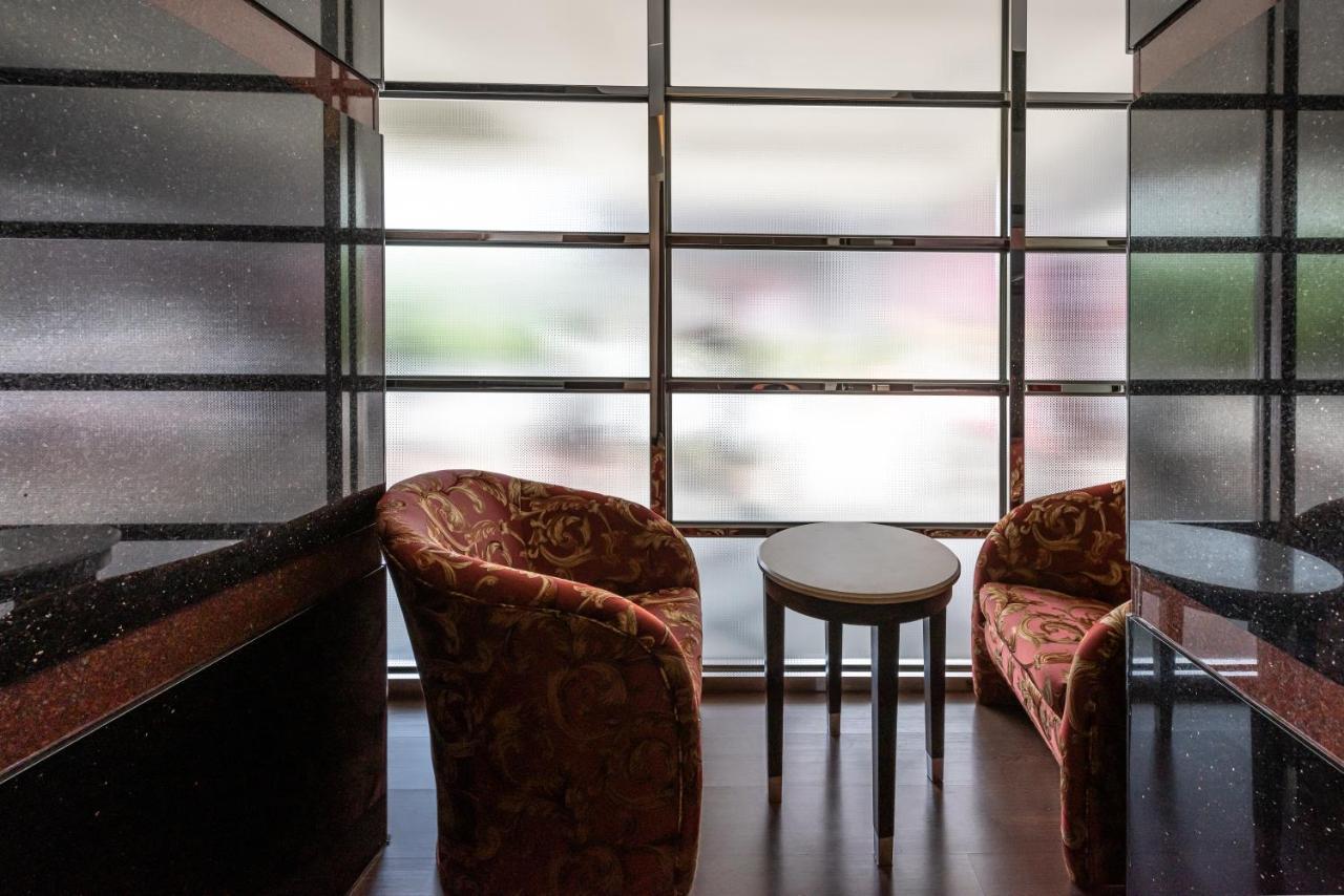 Hub Hotel - Zhongshan Branch Taipei Exterior photo