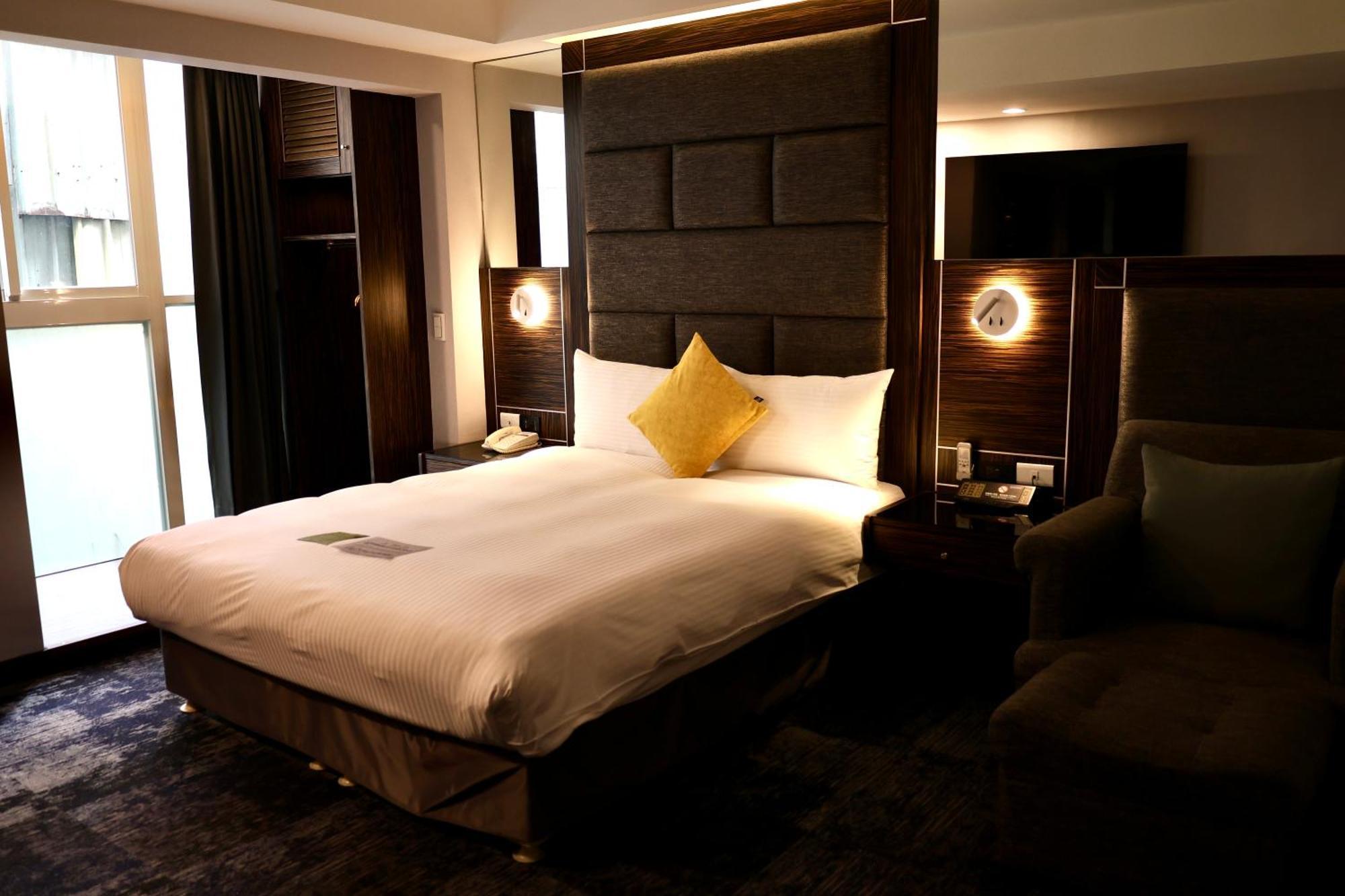 Hub Hotel - Zhongshan Branch Taipei Exterior photo